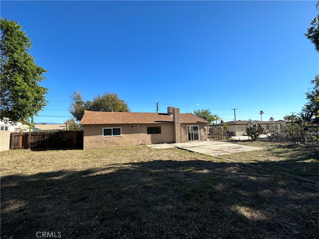 6138 Cedar Avenue