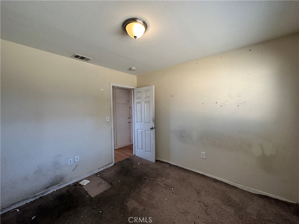 6138 Cedar Avenue