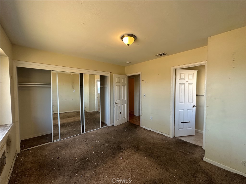 6138 Cedar Avenue