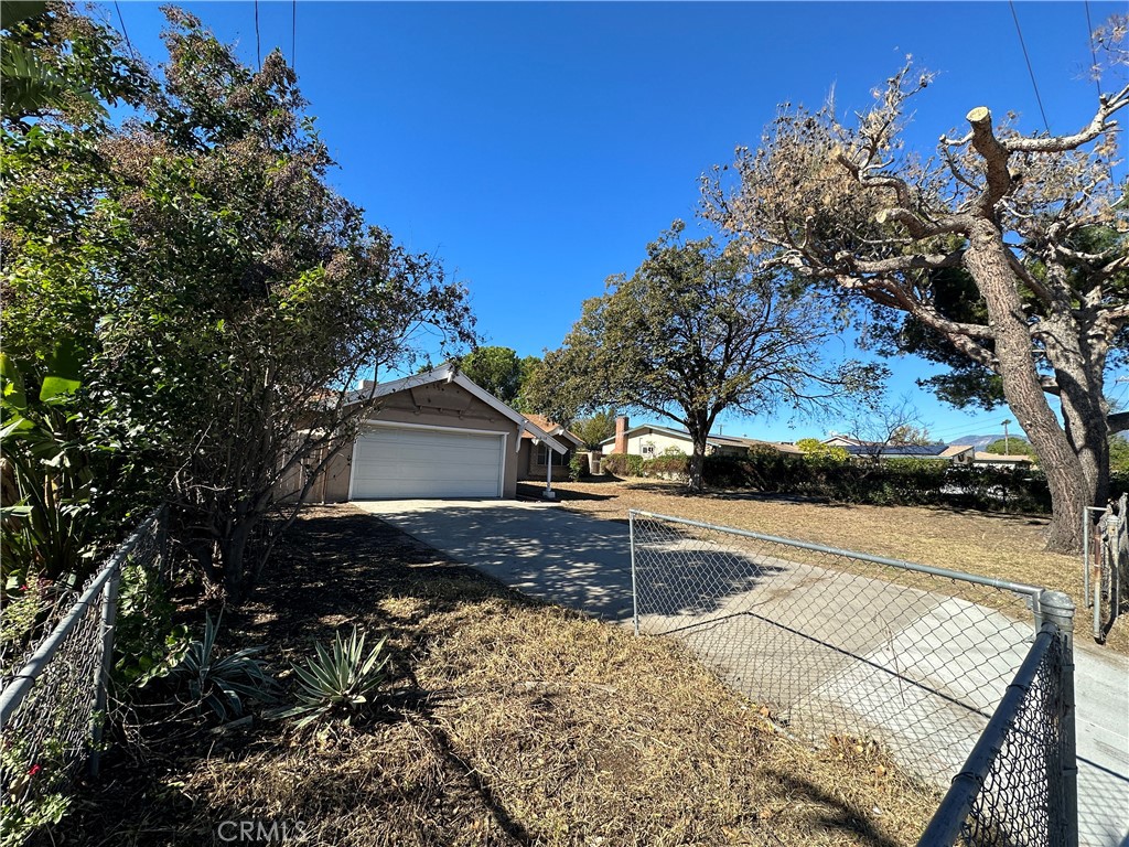 6138 Cedar Avenue