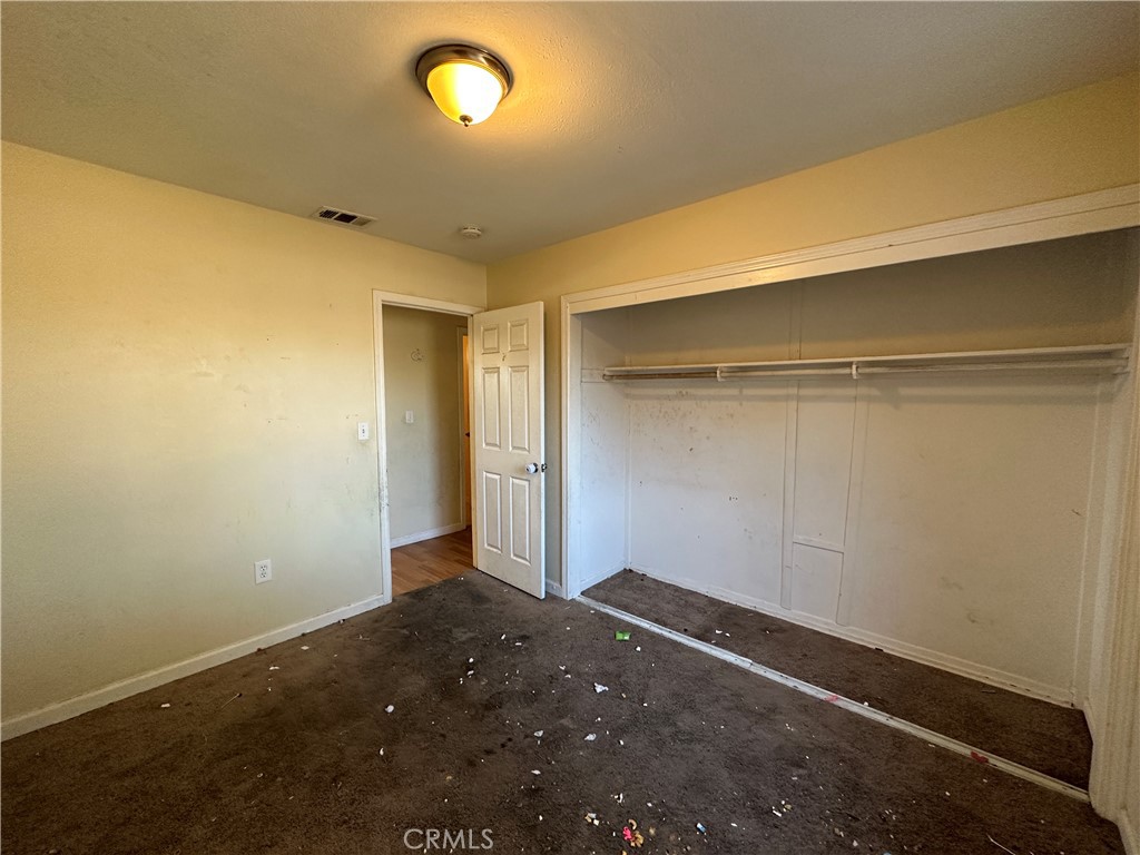 6138 Cedar Avenue