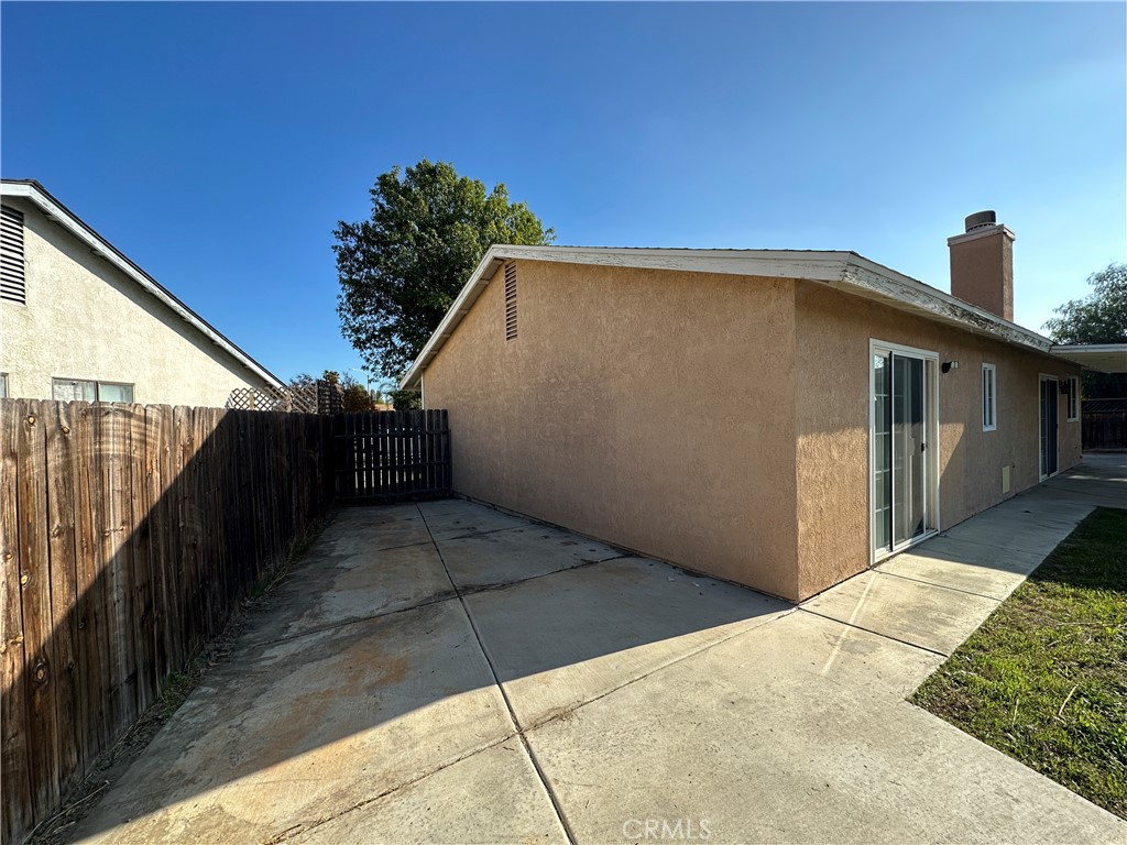 557 Wimbledon Drive