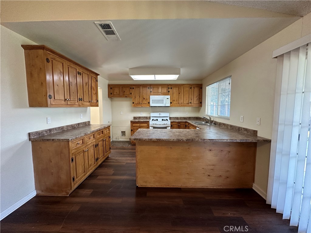 557 Wimbledon Drive