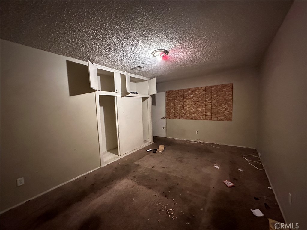 1487 W 10th Street