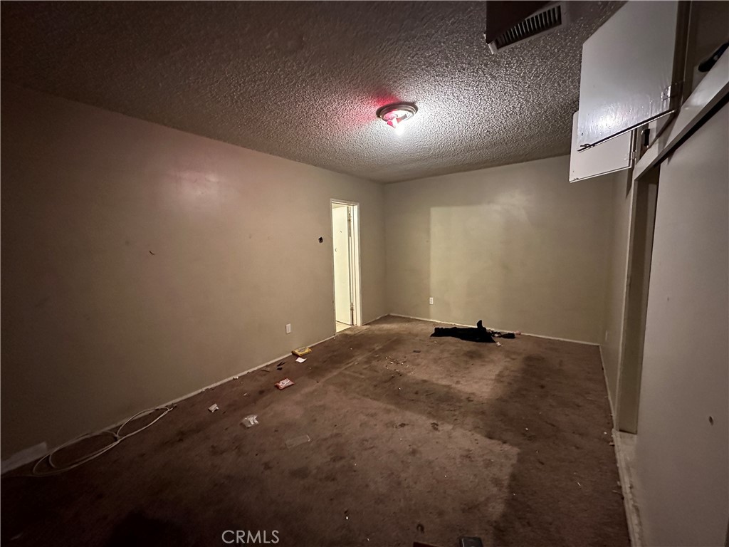 1487 W 10th Street