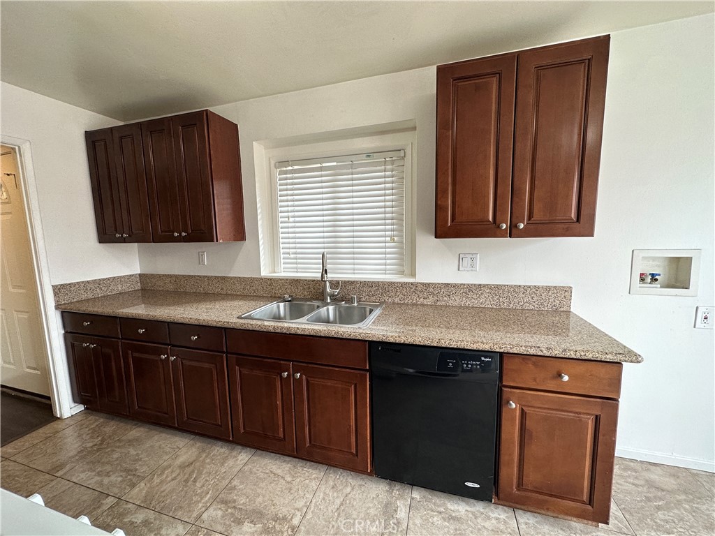 13137 Aztec Street