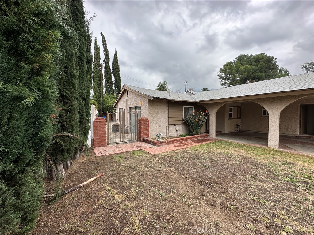 13137 Aztec Street