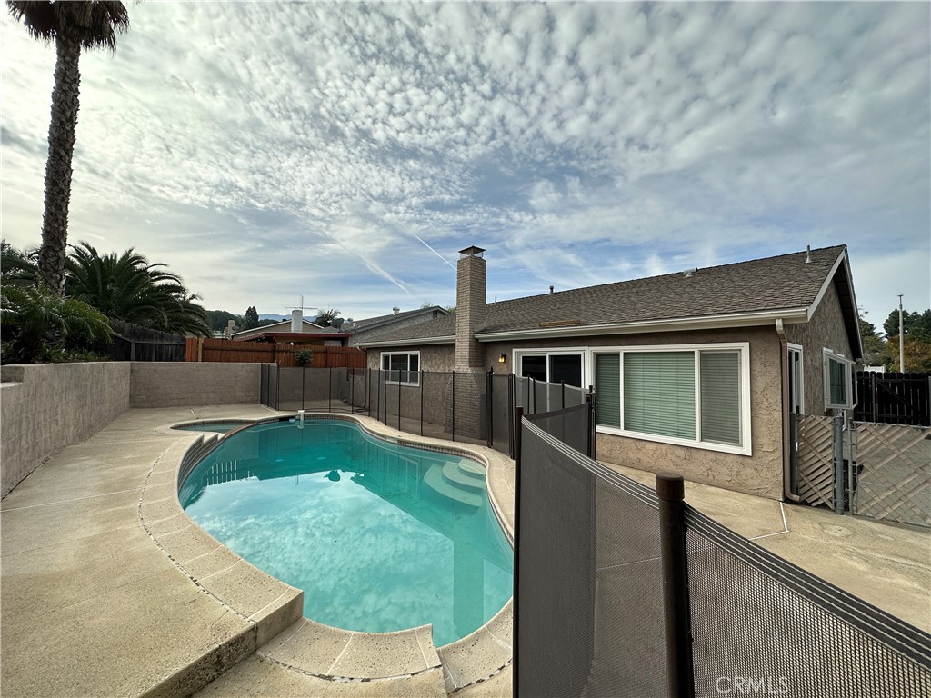 1427 Garnet Street