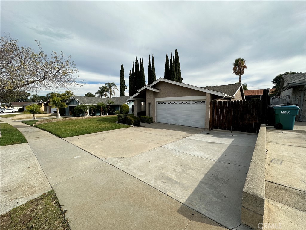1427 Garnet Street