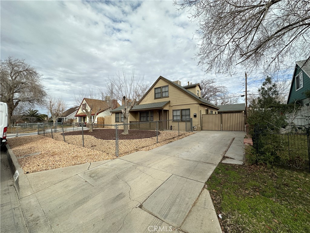 44042 Higbee Avenue