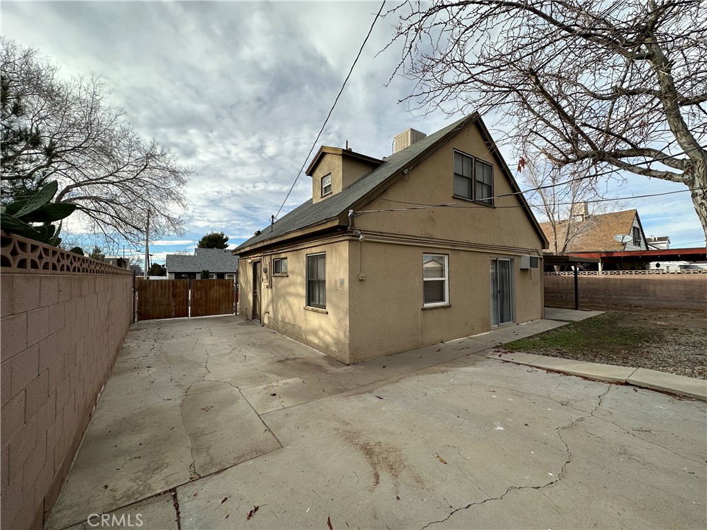 44042 Higbee Avenue