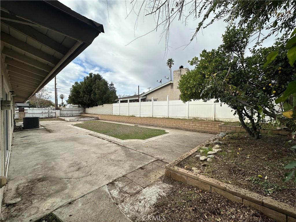 19650 Kauri Avenue