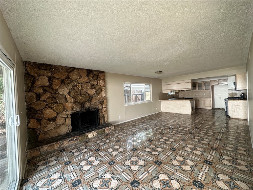 19650 Kauri Avenue