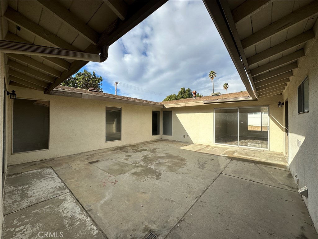 19650 Kauri Avenue