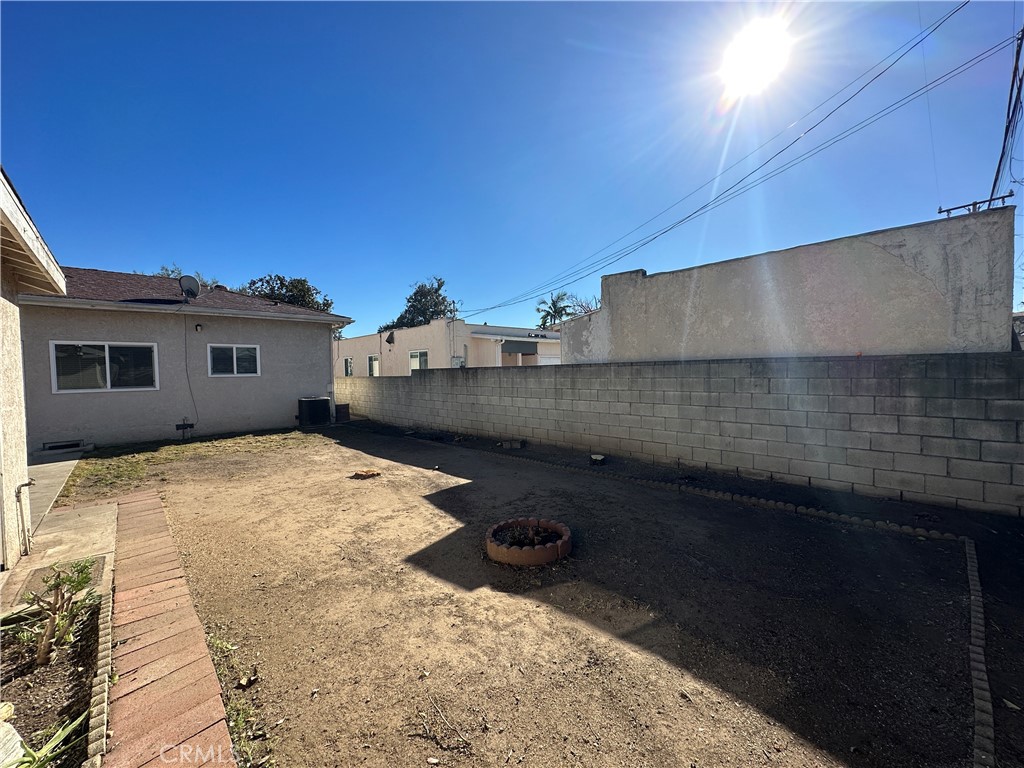 1713 S Stoneman Avenue