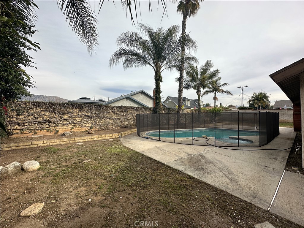 1087 Baseline Road