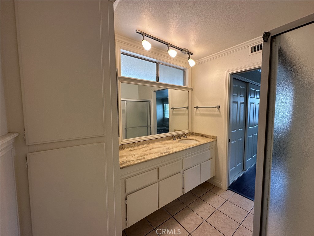 1087 Baseline Road