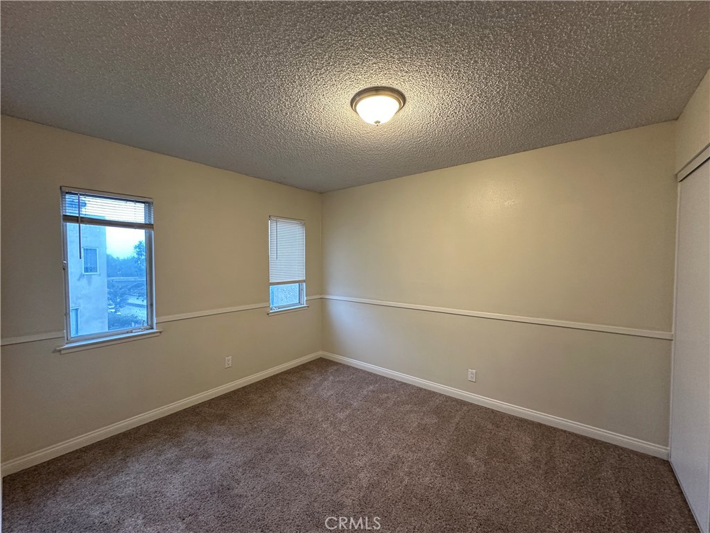 13901 Olive View Lane 12