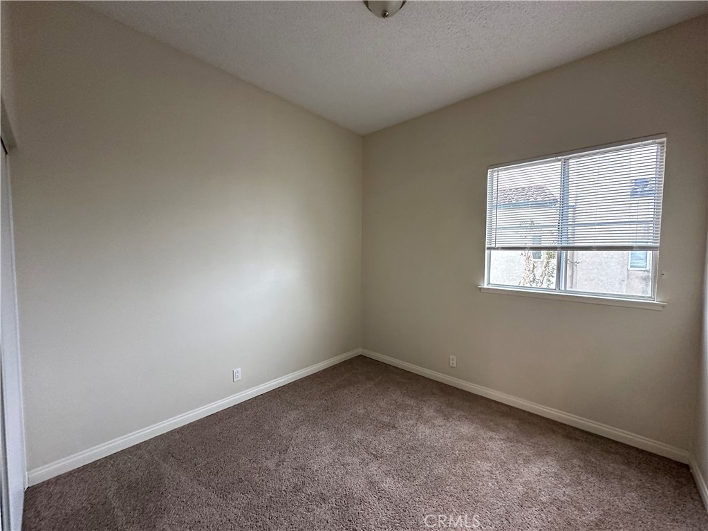 13901 Olive View Lane 12