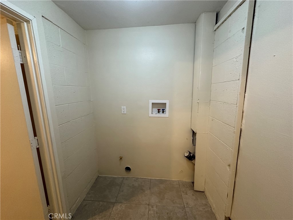 13901 Olive View Lane 12