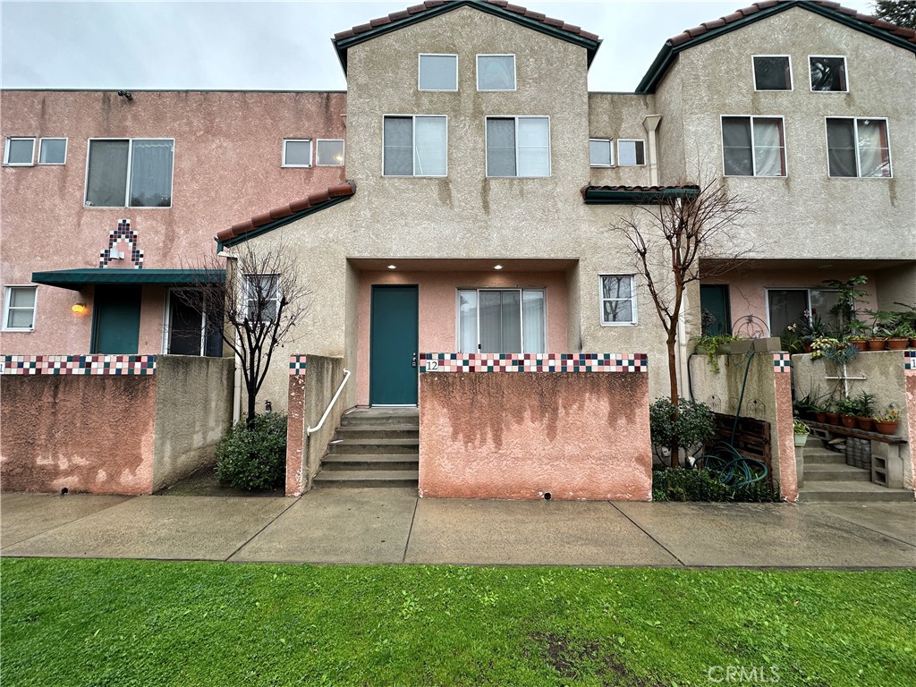 13901 Olive View Lane 12