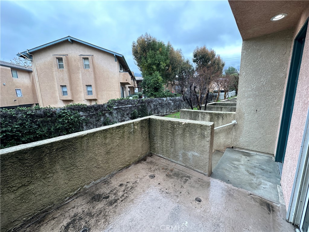 13901 Olive View Lane 12