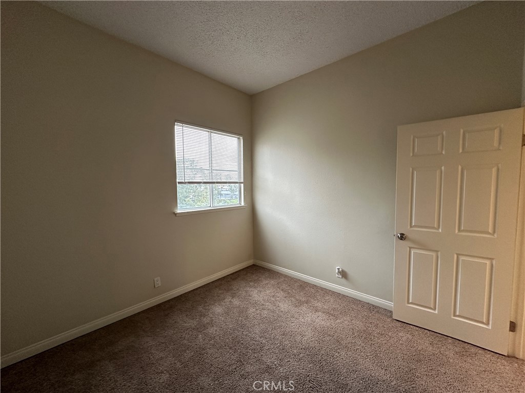 13901 Olive View Lane 12