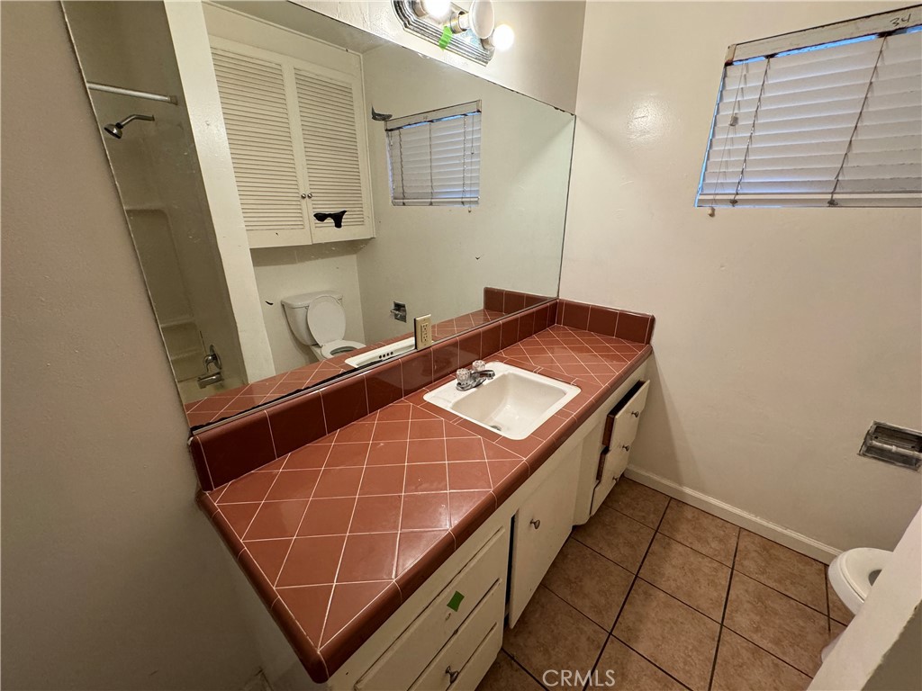 348 N 40th Street