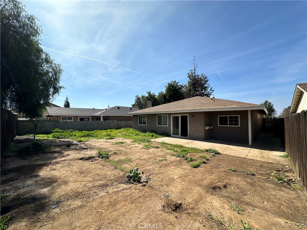 13598 Terra Bella Avenue