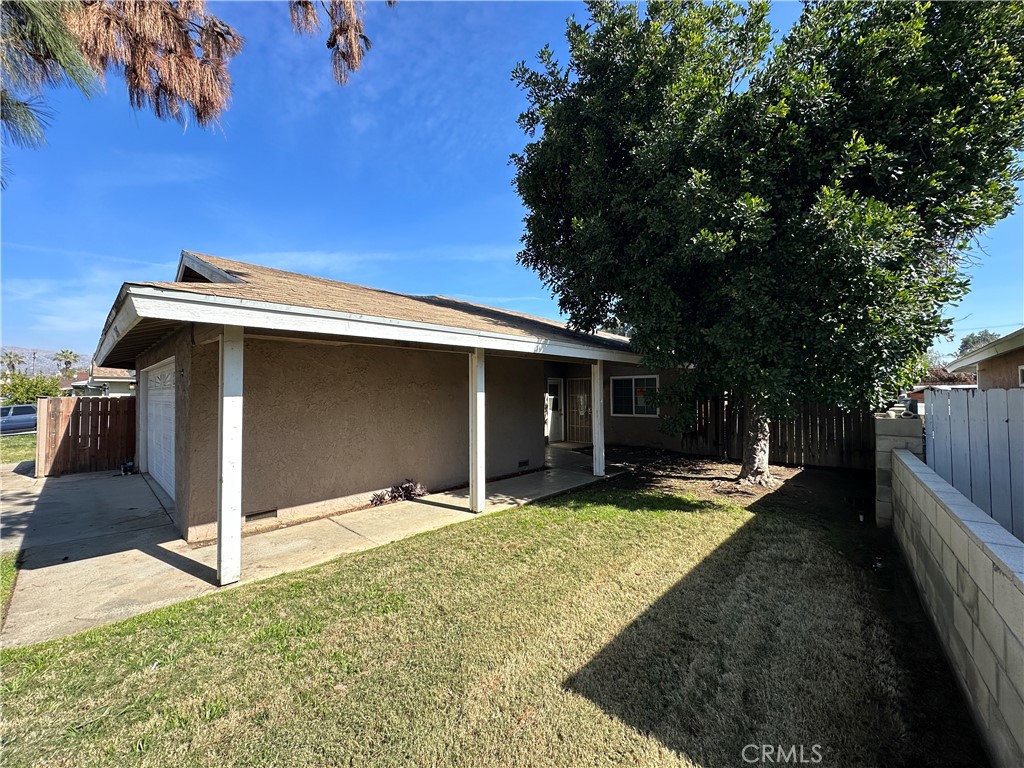 13598 Terra Bella Avenue