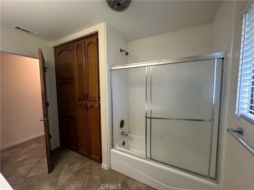 4390 Flightwood Circle
