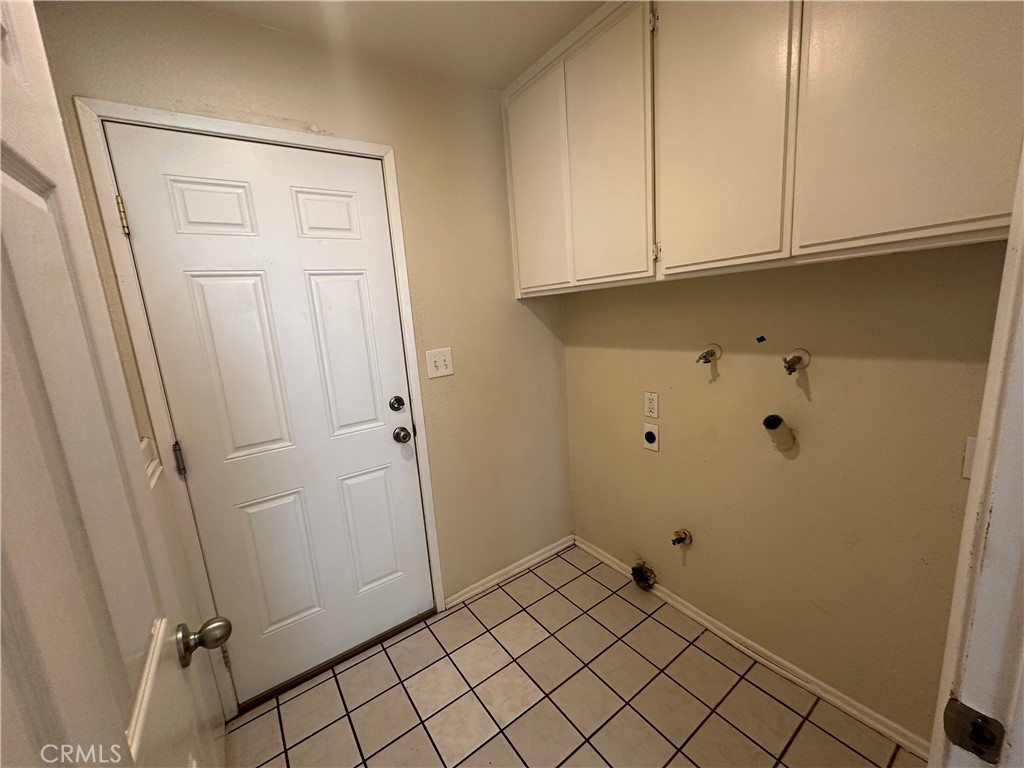 4048 Lexington Court