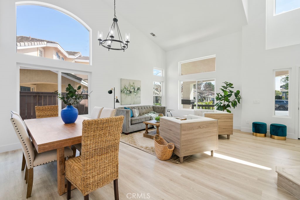 32280 Camino Herencia