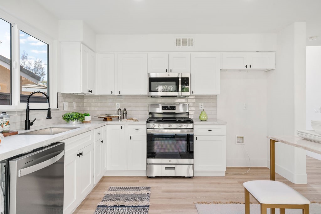 32280 Camino Herencia