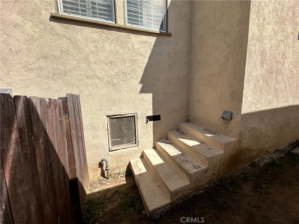 6041 S Mansfield Avenue
