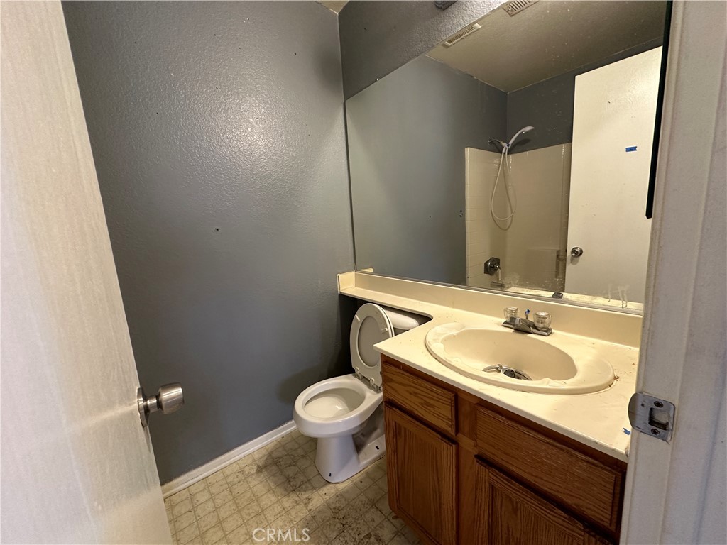 37729 67th Street E