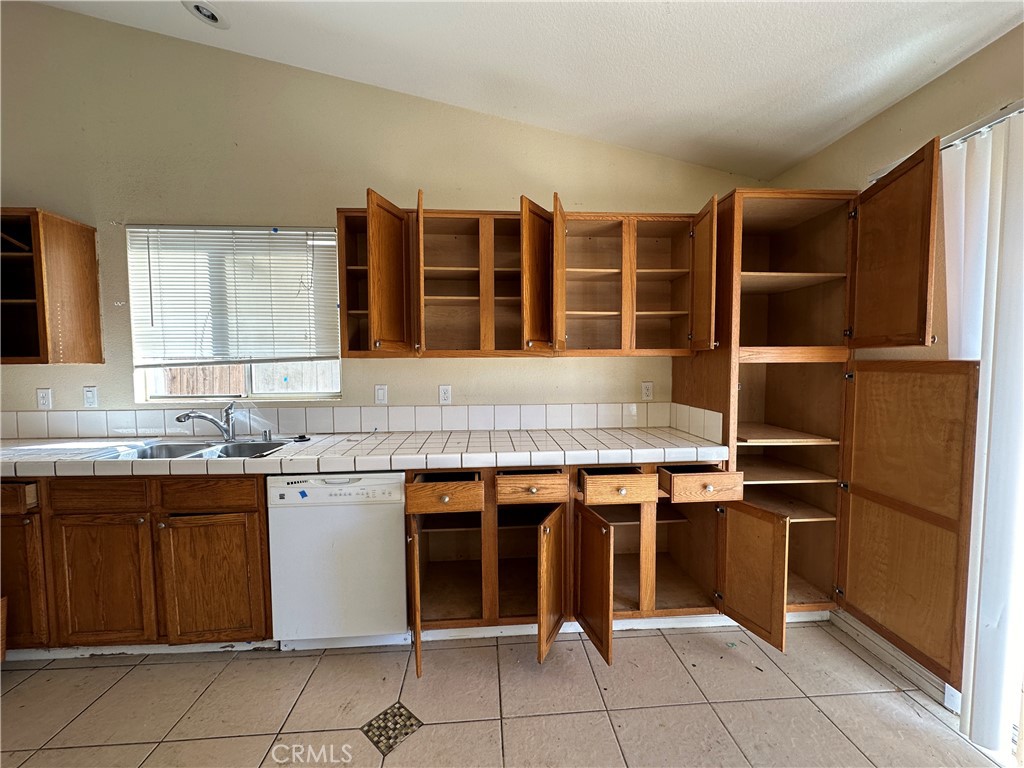 37729 67th Street E