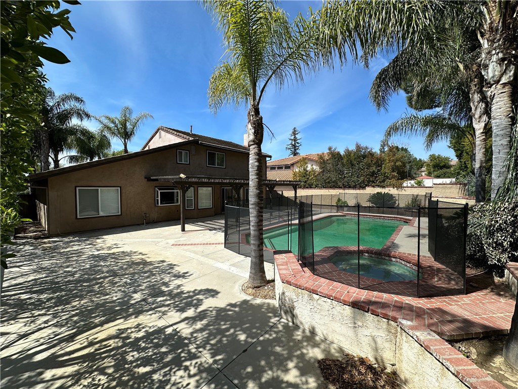 11817 Killimore Avenue