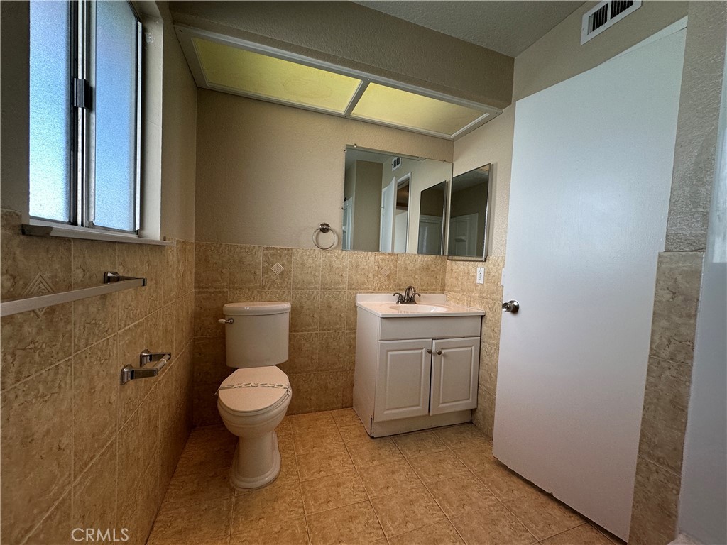 25861 Parsley Avenue