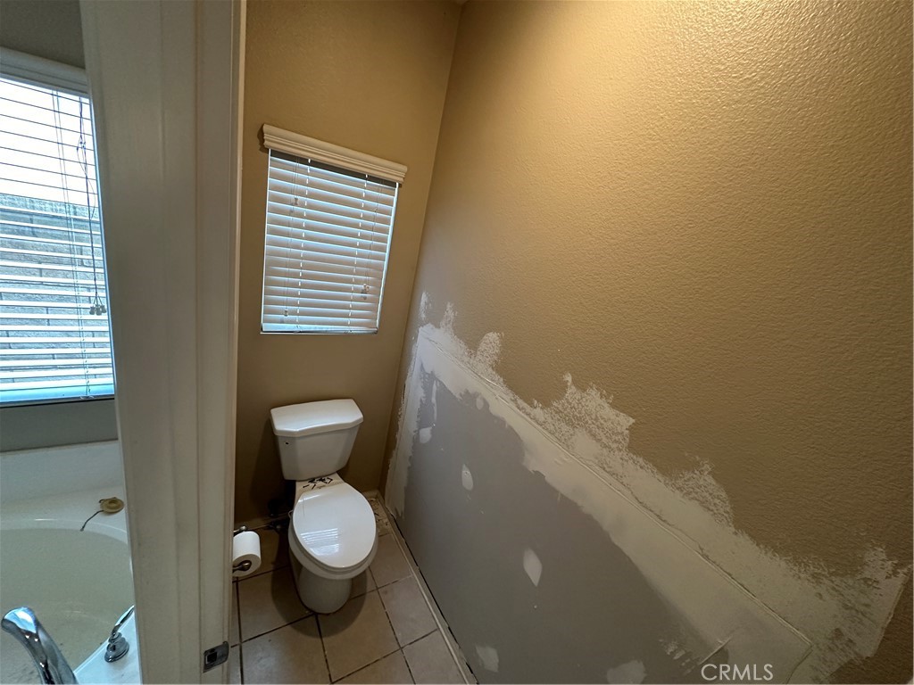 810 Aria Road