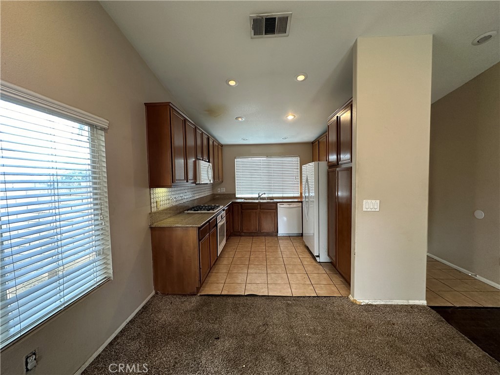 810 Aria Road