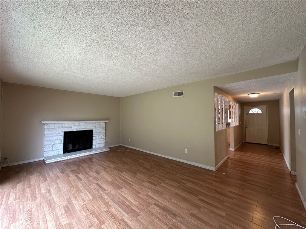 1234 Pumalo Street
