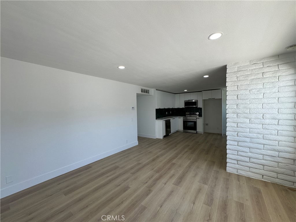 4093 E Calle De Carlos 1