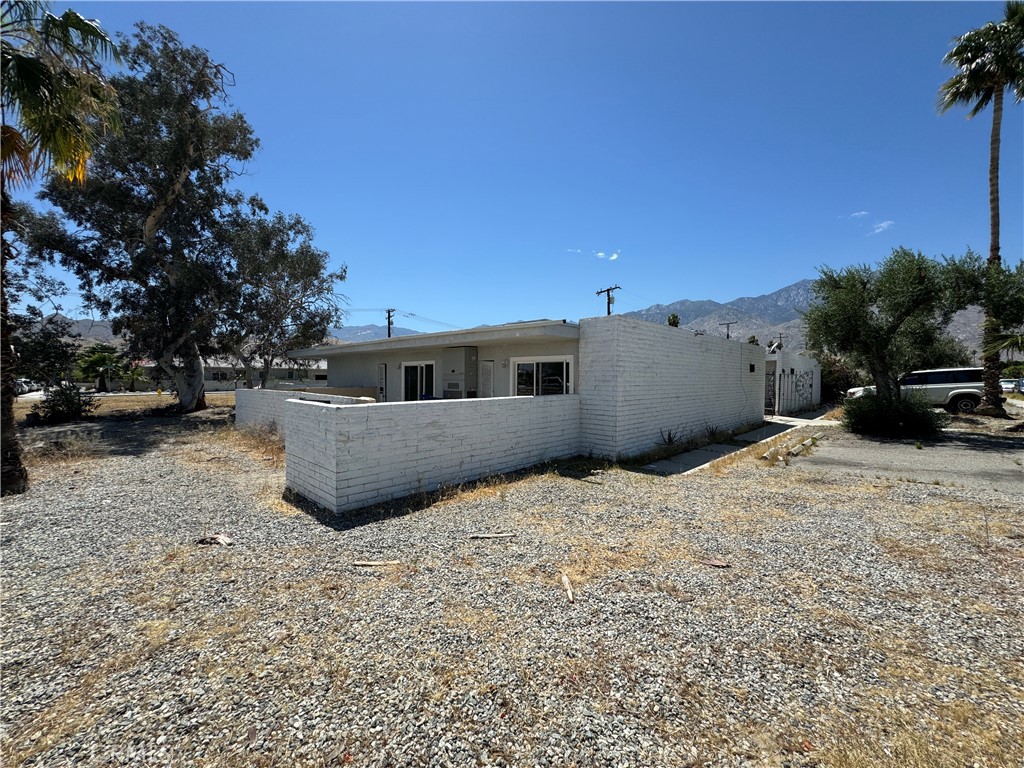 4093 E Calle De Carlos 1
