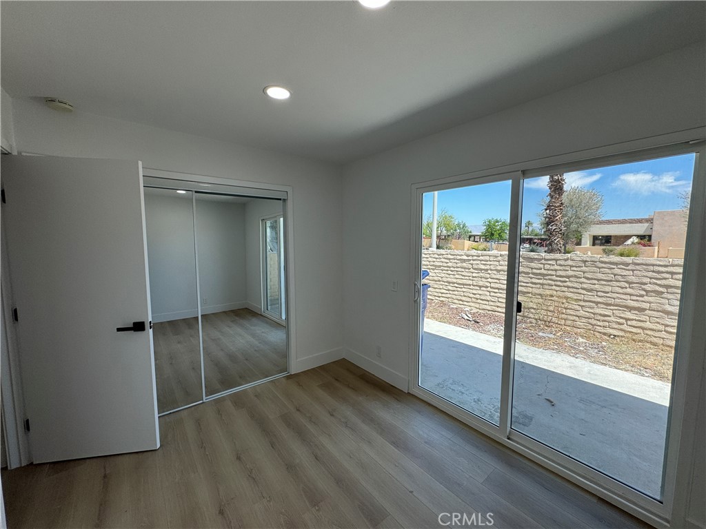 4093 E Calle De Carlos 1