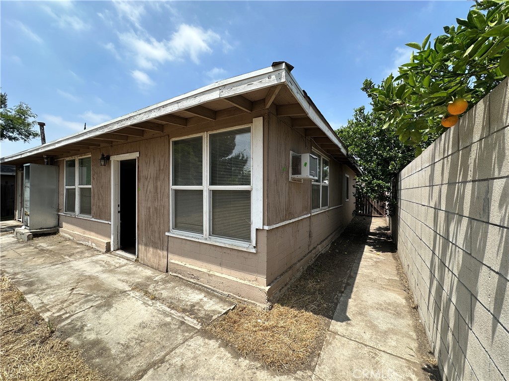 15279 Orchid Street