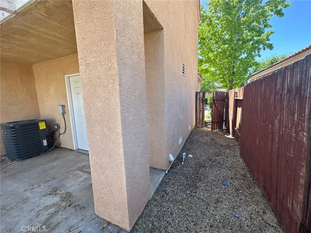 40148 La Cota Drive