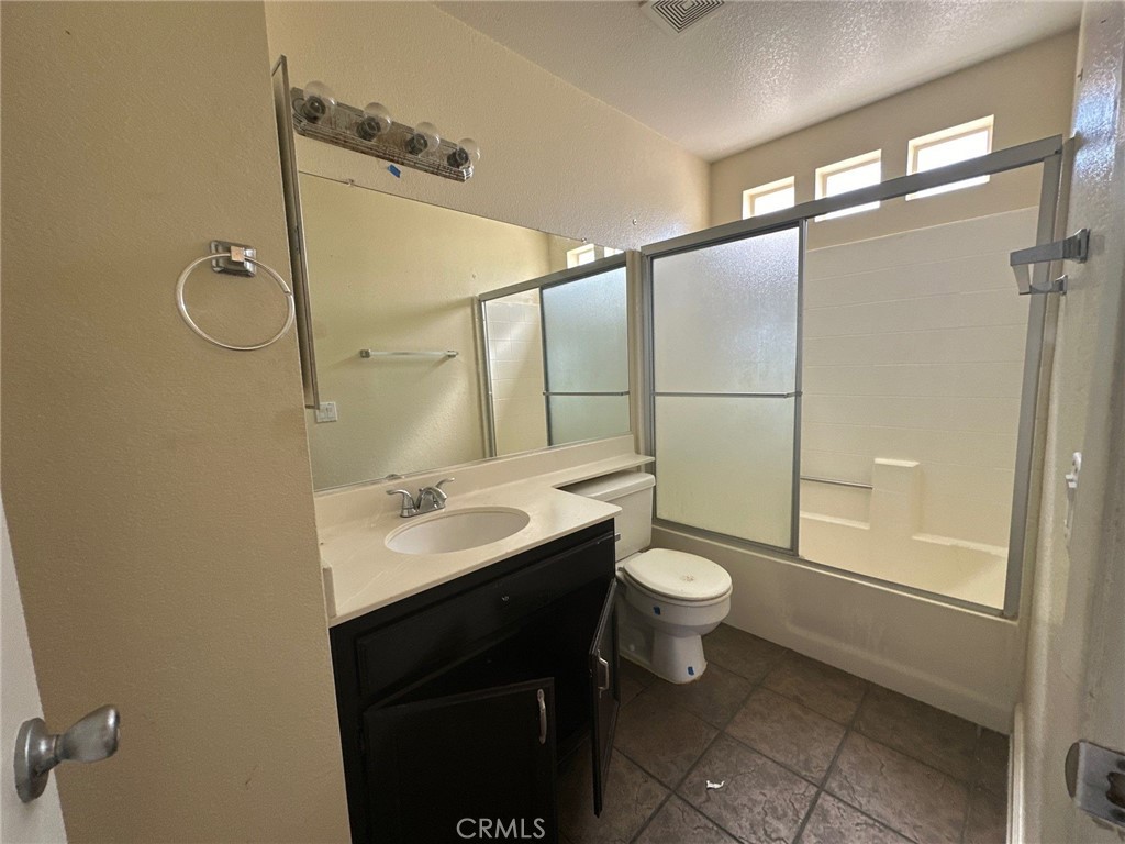 40148 La Cota Drive