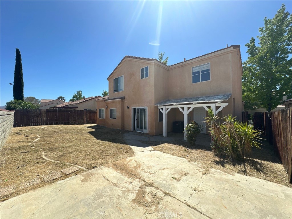 40148 La Cota Drive
