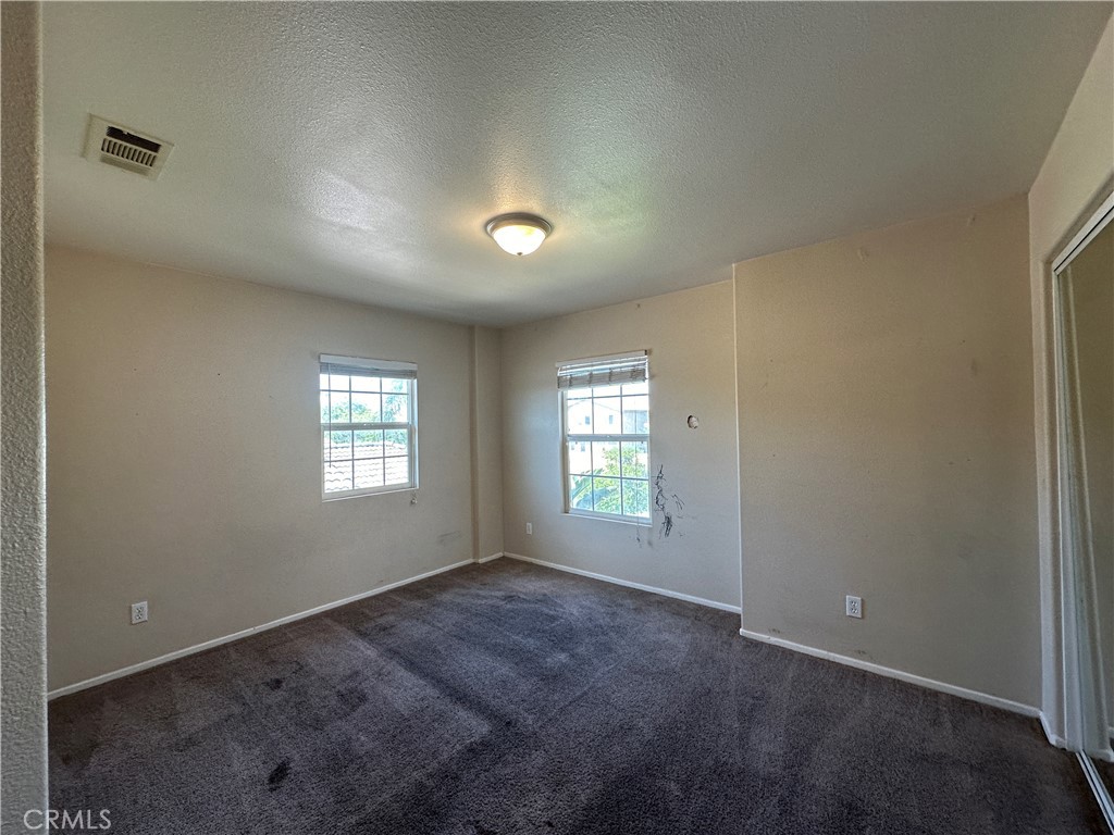 2237 Glimmer Way